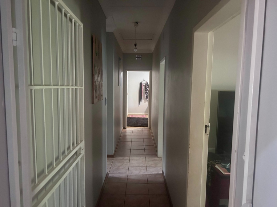 3 Bedroom Property for Sale in Flimieda North West